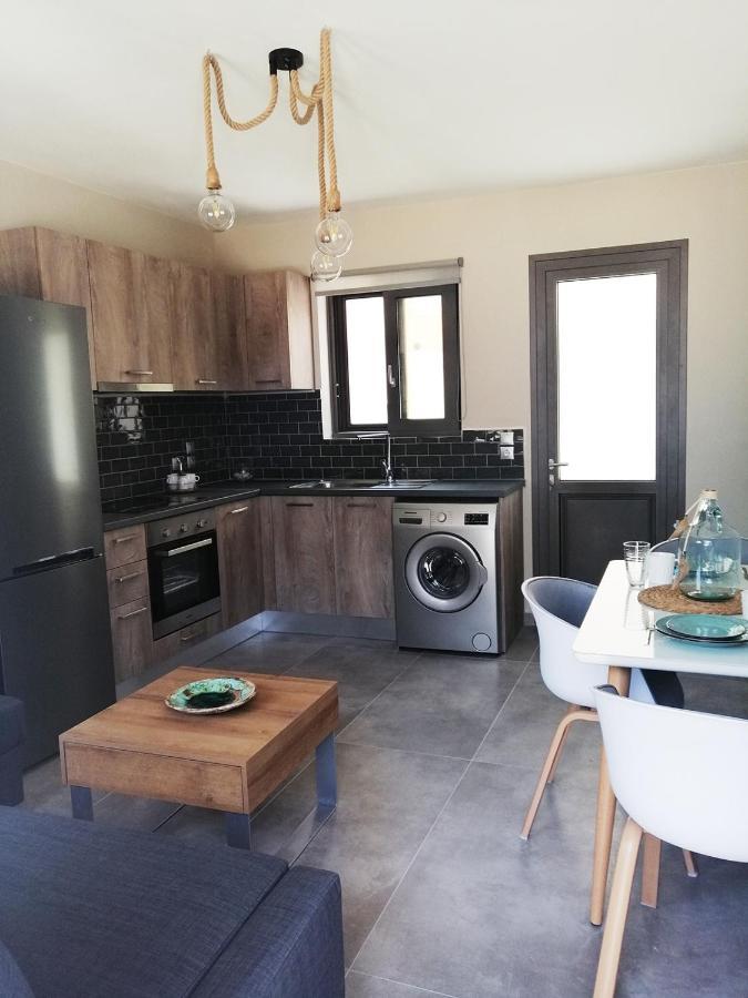 Serenity Superior Suite Apartment 阿尔戈斯托利翁 外观 照片